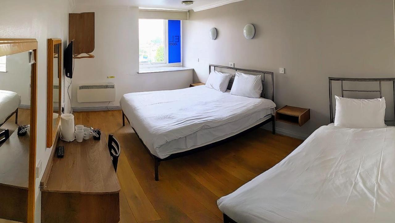 247 โฮเทล Hotel โอลดัม ภายนอก รูปภาพ